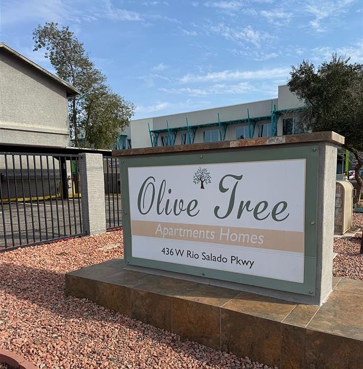 1st image of 436 W Rio Salado Pkwy APT 302