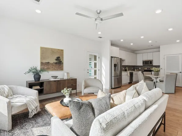1402 Pillow St #207, Nashville, TN 37203