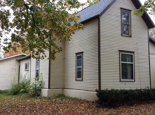 702 Warren Ave, Charlotte, MI 48813