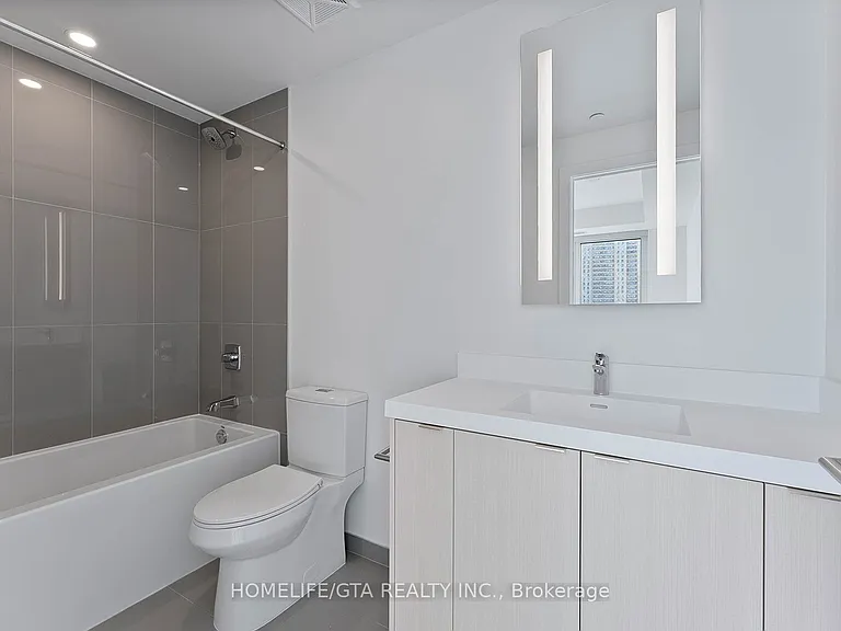 25 Cordova Ave #413 — Photo 14