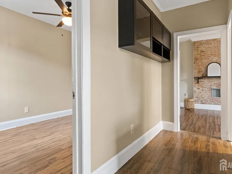 145-147 Delaware Ave #2 — Photo 14