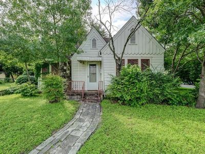3801 Red River St, Austin, TX, 78751