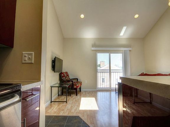 3rd image of 903 W Nevada St #Ytjem4ght
