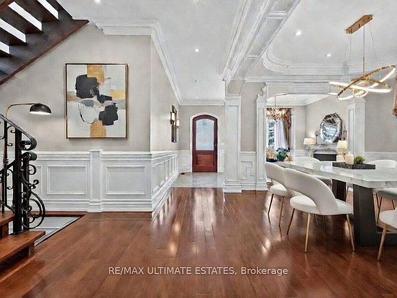 3rd image of 209 Spring Garden Ave