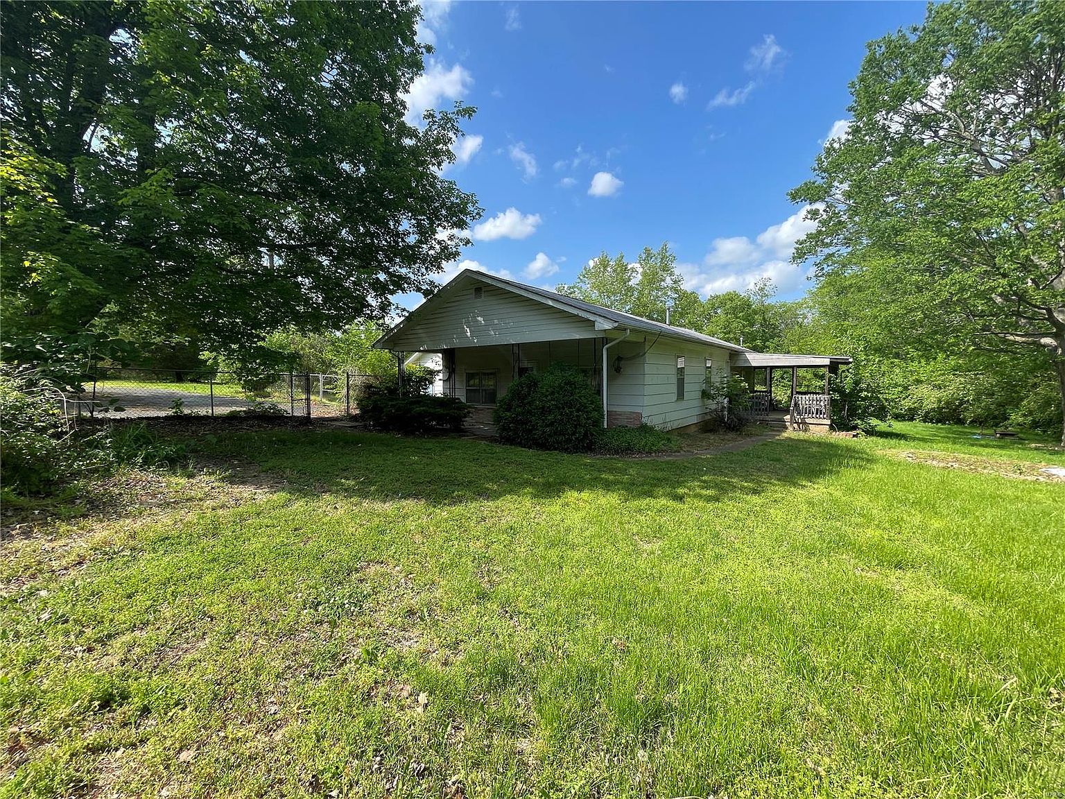5066 Flat River Rd 5068, Farmington, MO 63640 MLS 23025941 Zillow