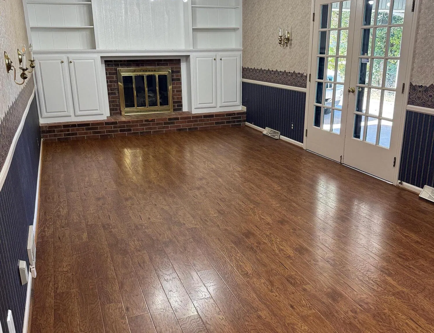 3 bed, 1.5 bath, 1844 sqft, $1,800 — Photo 3