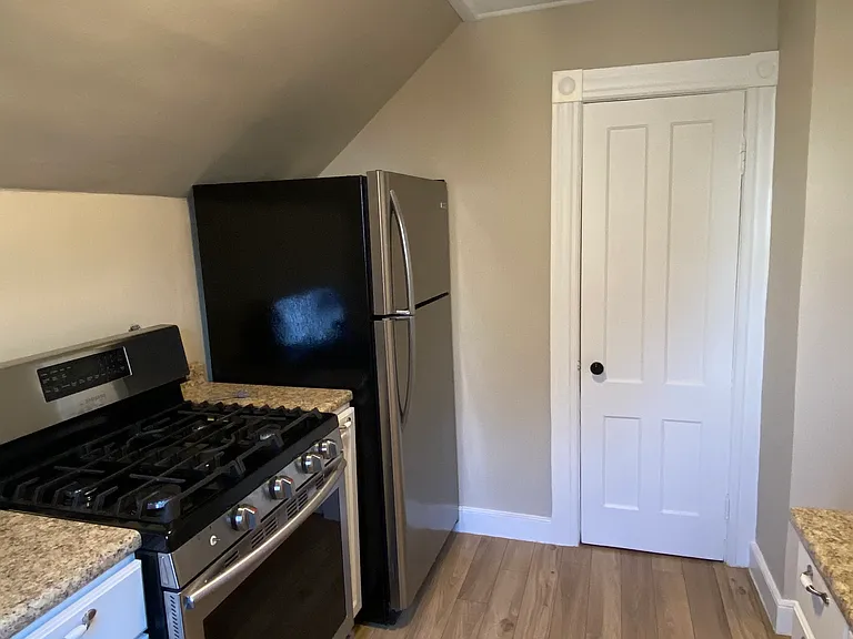 86 Belleview Ave #2 — Photo 7