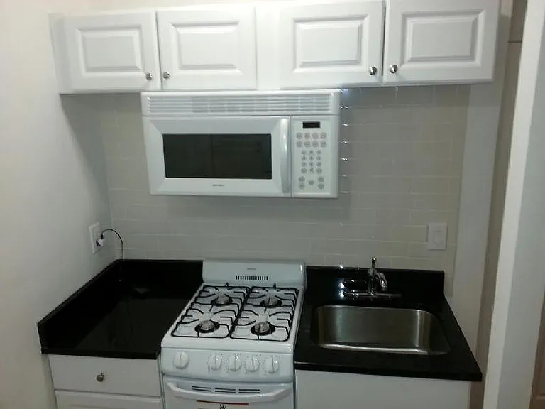 64 Hemenway St #6 — Photo 3