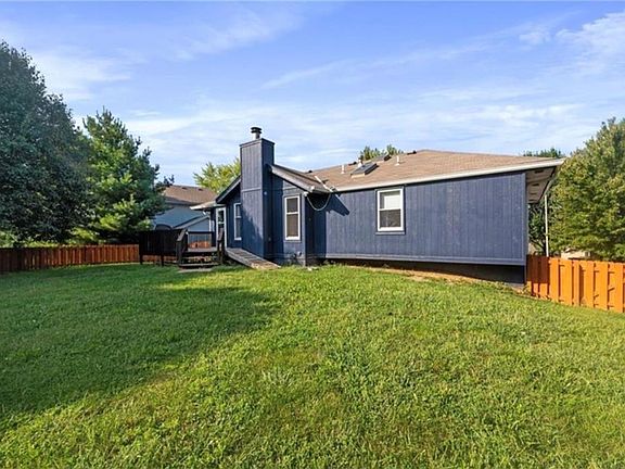 2nd image of 10820 N Kentucky Ct
