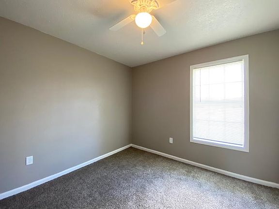 4th image of 509 Deerskin Dr