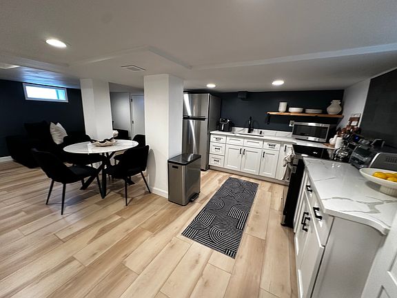 3rd image of 129 Park St #B
