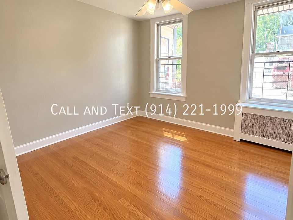 1st image of 284 Edwards Pl