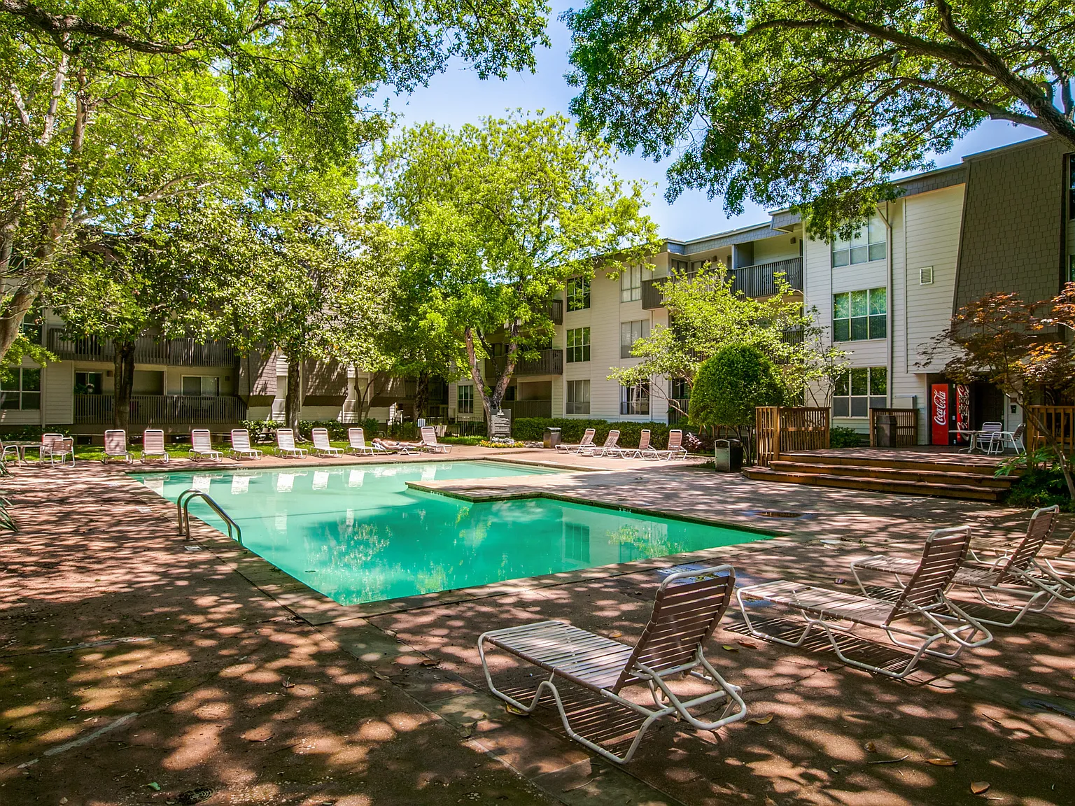 2 bed, 961 sqft, $1,495 — Photo 3