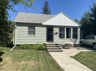 820 University Ave, Williston, ND 58801