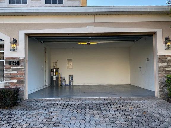 3rd image of 1678 Swallowtail Ln