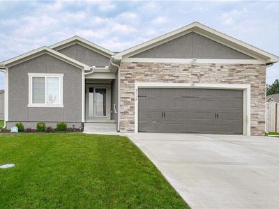 2312 S Eagle Ct, Independence, MO, 64057