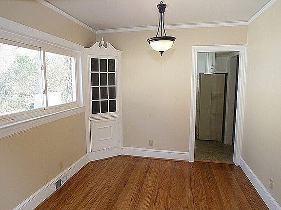 5th image of 2715 W Carver St
