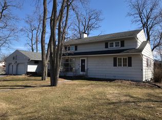 2 Locust Dr, Peru, NY 12972