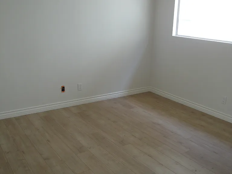 11707 Darlington Ave #UPPER — Photo 8