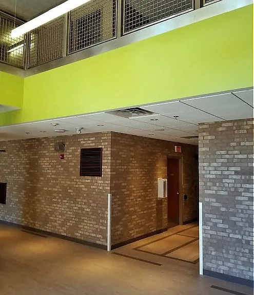 Capitol Centre Court Apartments — Photo 12