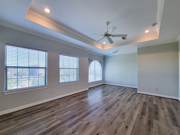 5th image of 2416 La Branch St #2416