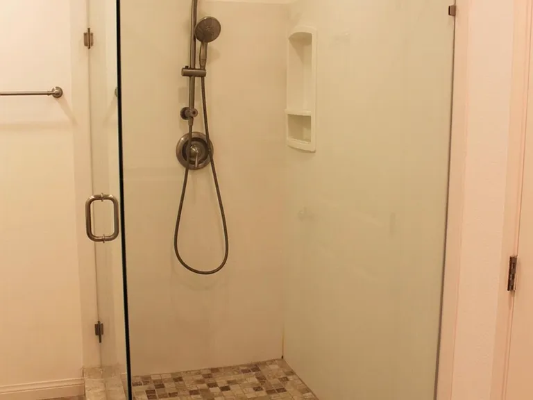 5325 Newcastle Ave #126 — Photo 6