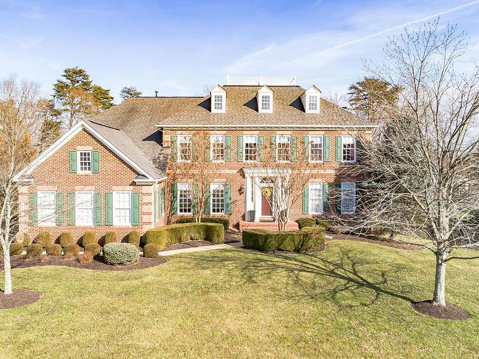 1st image of 14454 Chamberry Cir