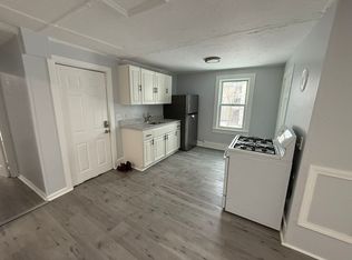 40 Cross St #2R, Southbridge, MA 01550