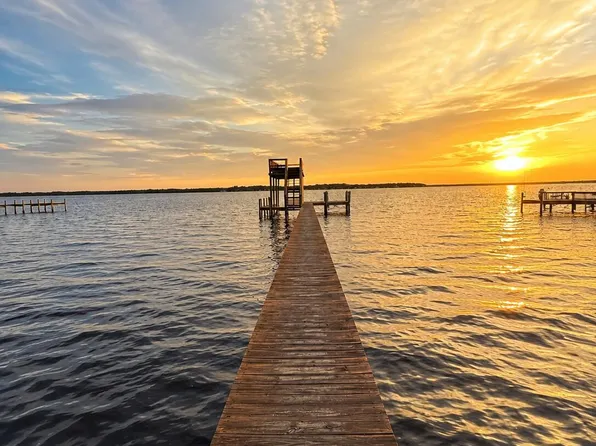 277 W RIVER Road, Palatka, FL 32177