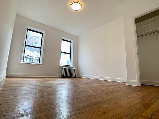 Rented by Building Equity Real Estate LLC | media 9