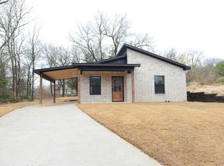 528 E Shepherd St, Denison, TX 75021