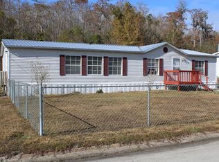 211 Cheryl Ct NE, Ludowici, GA 31316