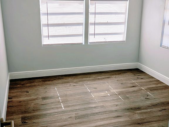 4th image of 169 Lincoln Ave #A