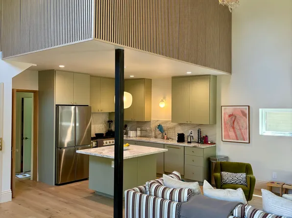 1000 Myra Ave, Los Angeles, CA 90029