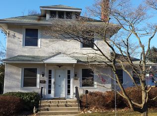129 4th Ave, Phoenixville, PA 19460