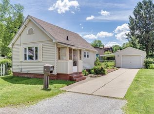 286 E Hopocan Ave, Barberton, OH