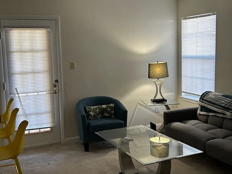608 Spirit Ct — Photo 7