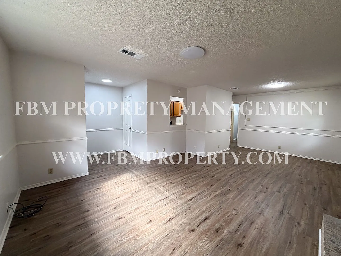 221 Highland Avenue, Unit A - Charming 2 Bedroom, 2 Bathroom Duplex Home in Waxahachie, TX! — Photo 3
