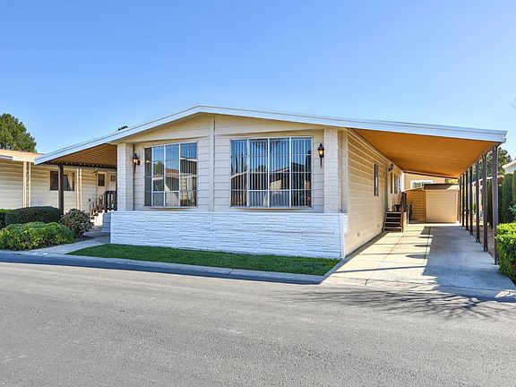 2nd image of 518 Millpond Dr #518