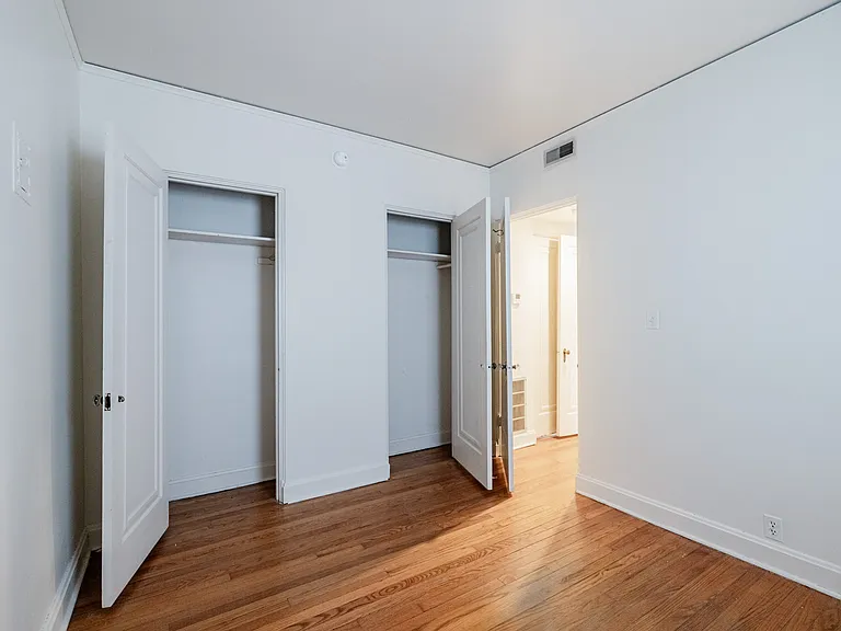 1403 E St #303 — Photo 17