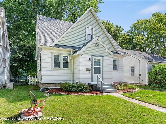 3rd image of 1204 Hapeman St
