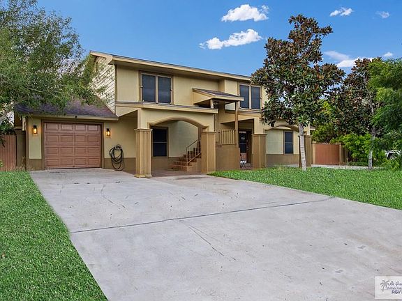 3rd image of 1893 Woodway Dr