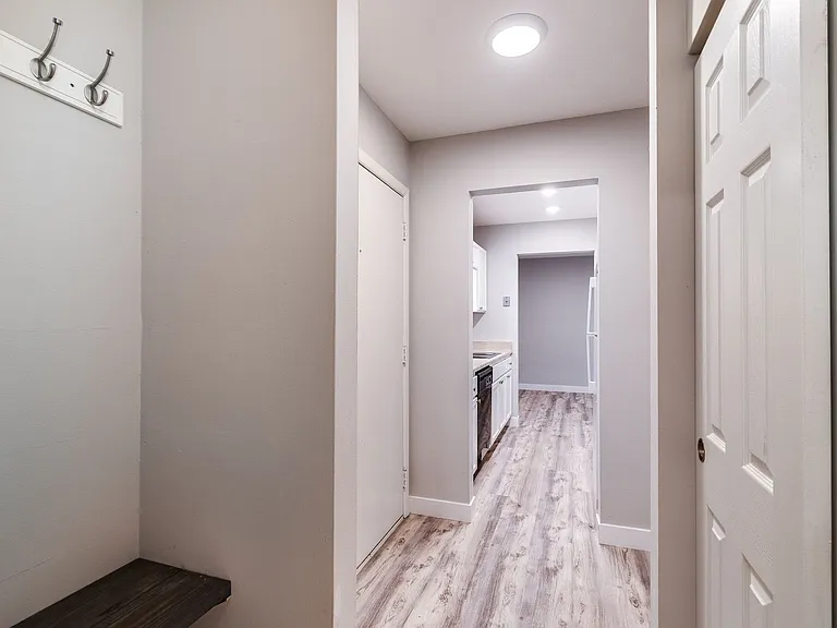 Ashford Residence — Photo 34
