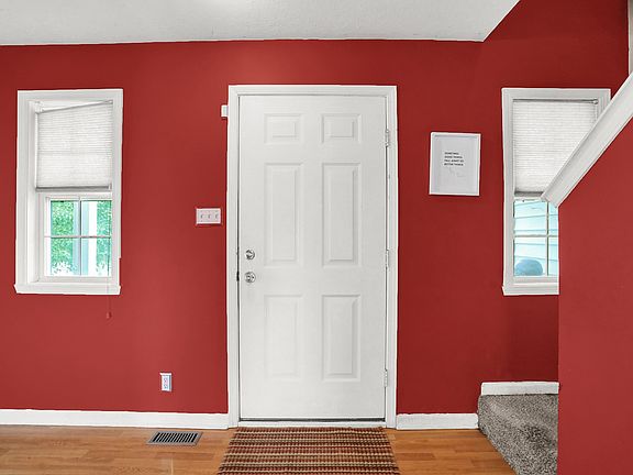 3rd image of 12741 Bent Oak Ct