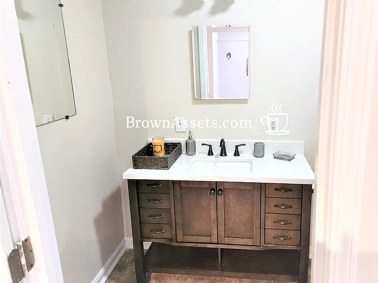 2722 B M Montgomery St — Photo 13