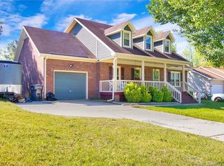 963 Pepperwood Dr, Fayetteville, NC 28311