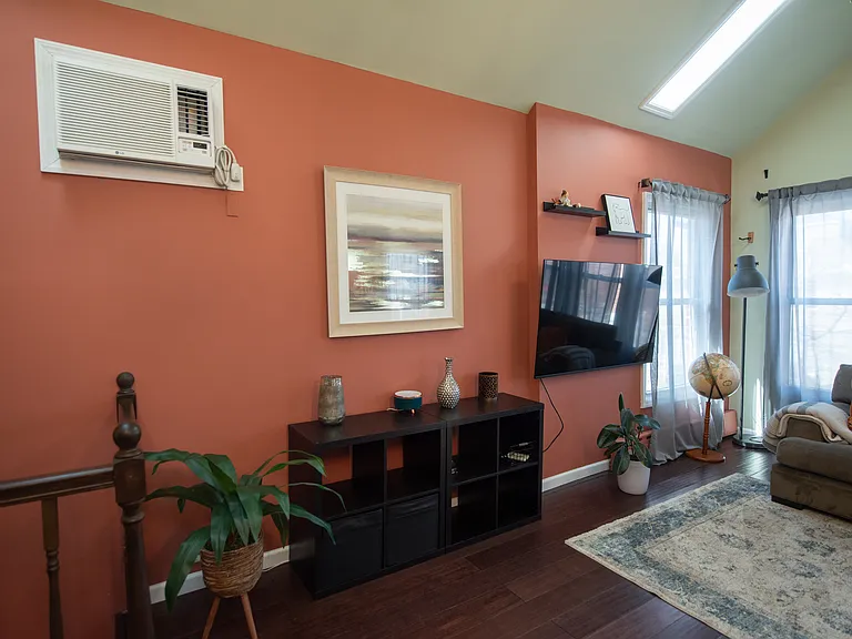 4731 Beach 47 St #2 — Photo 29