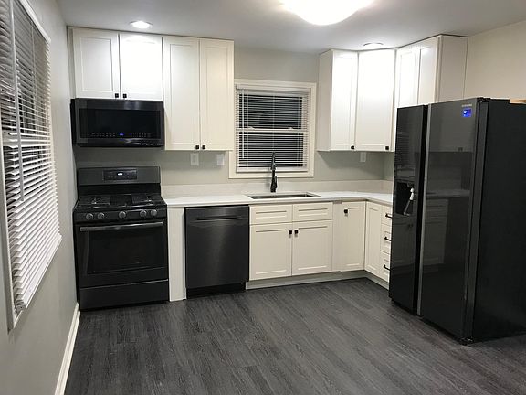 4th image of 5657 Dorinda Dr