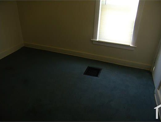 5th image of 1440 Cass Ave SE #1