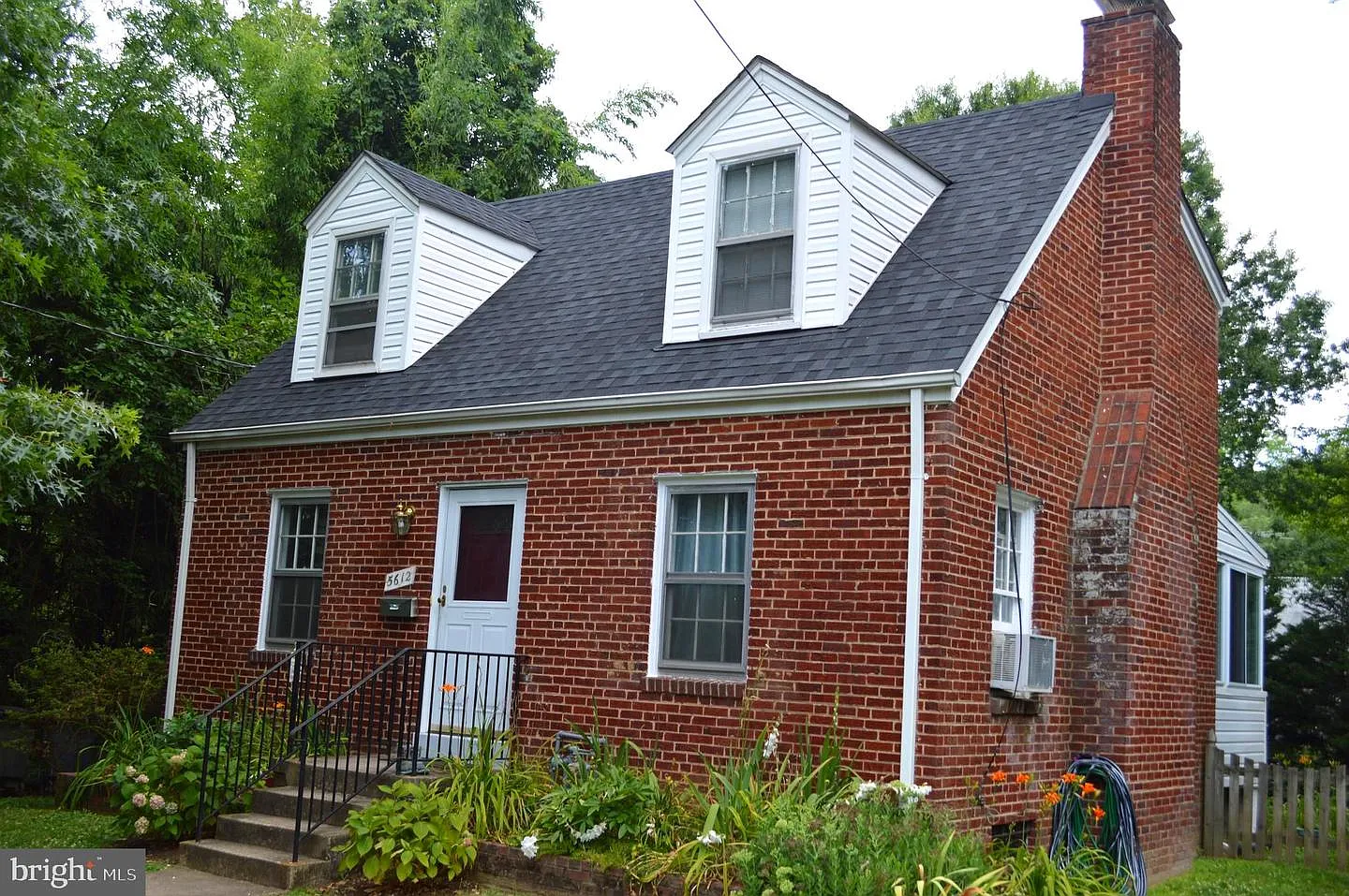 5612 36th Pl photo 1
